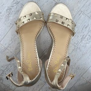 Lilly Pulitzer size 8.5 wedge sandals gold